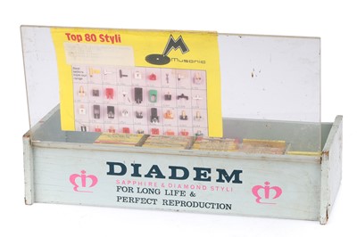 Lot 456 - A Presentation Set of Diadem Styli
