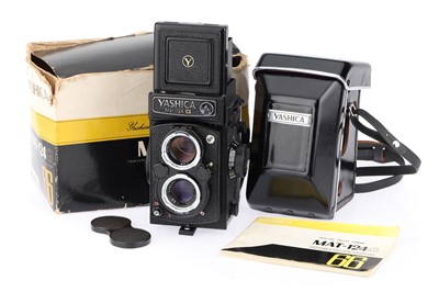 Lot 174 - A Yashica Mat-124 G Medium Format TLR Camera