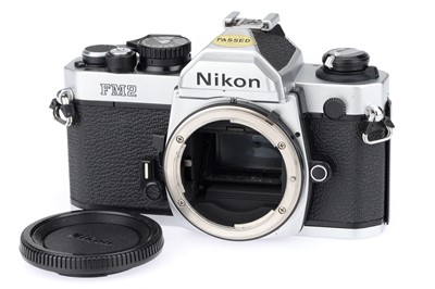 Lot 19 - A Nikon FM2N 35mm SLR Camera
