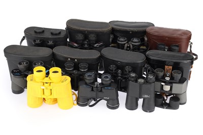 Lot 433 - A Selection of Modern Binoculars