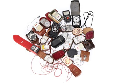 Lot 309 - A Large Selection of Exposure Meters