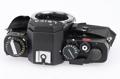 Lot 33 - A Leica R3 Electronic 35mm SLR Camera Body