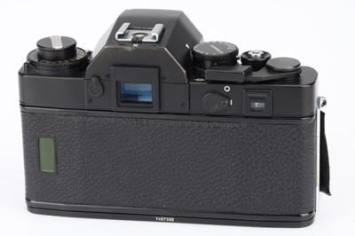 Lot 33 - A Leica R3 Electronic 35mm SLR Camera Body