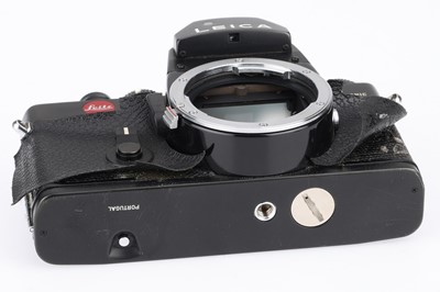 Lot 33 - A Leica R3 Electronic 35mm SLR Camera Body