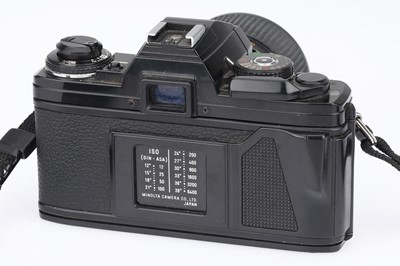 Lot 32 - A Minolta X-700 35mm SLR Camera