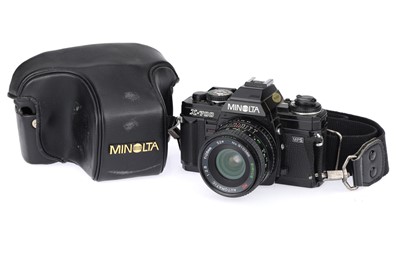 Lot 30 - A Minolta X-700 35mm SLR Camera