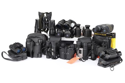 Lot 426 - A Selection of Small Binoculars