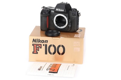 Lot 6 - A Nikon F100 35mm SLR Camera Body