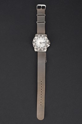 Lot 392 - A Seiko 5 Sports Automatic Analogue Watch