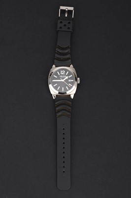 Lot 395 - A Golana Aero Pro 100 Analogue Watch