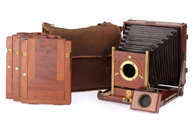 Lot 304 - An Unmarked Half Plate Mahogany & Brass Field Camera