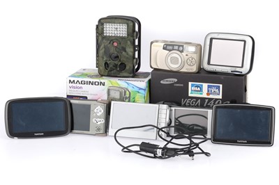 Lot 108 - A Mixed Selection of Electronic Devices