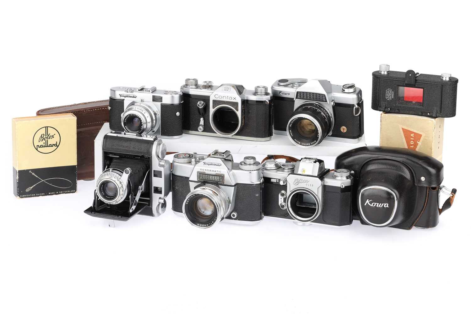 Lot 43 - A Mixed Selection of Cameras