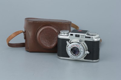 Lot 335 - A Bolsey Model B2 Camera