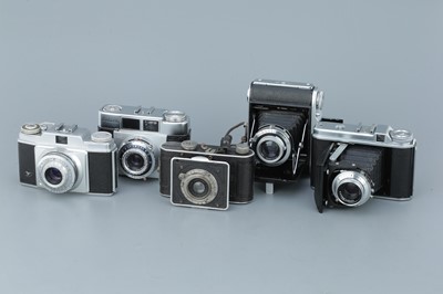 Lot 334 - A Small Selection of Various Cameras