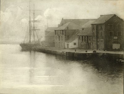 Lot 27 - An Edwardian Pictorialist Photograph Album