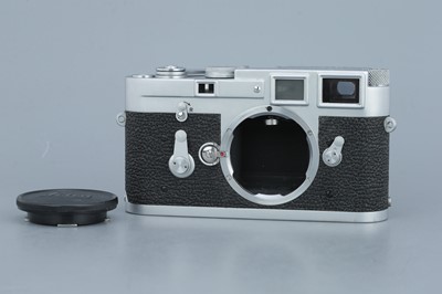 Lot 163 - A Leica M3 Rangefinder Body