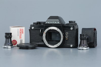 Lot 313 - A Pentax LX SLR Body