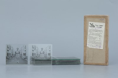 Lot 152 - Collection of Post WWII Holiday Stereoscope Images
