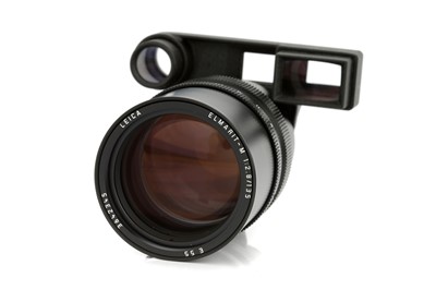 Lot 70 - A Leitz Elmarit-M f/2.8 135mm Lens