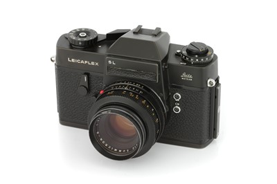 Lot 74 - A Leica Leicafllex SL SLR Camera