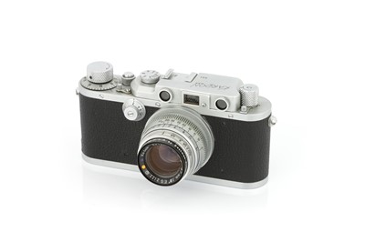 Lot 122 - A Premier Instruments Kardon Civilian Rangefinder Camera