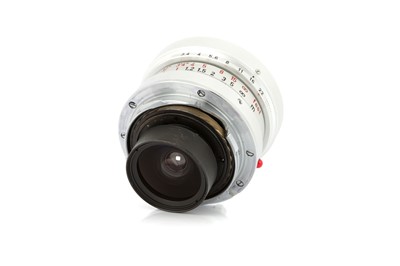 Lot 42 - A Leitz Super-Angulon f/3.4 21mm Lens
