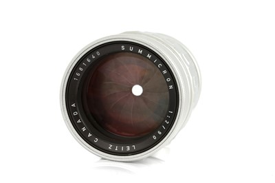 Lot 26 - A Leitz Summicron f/2 90mm Lens