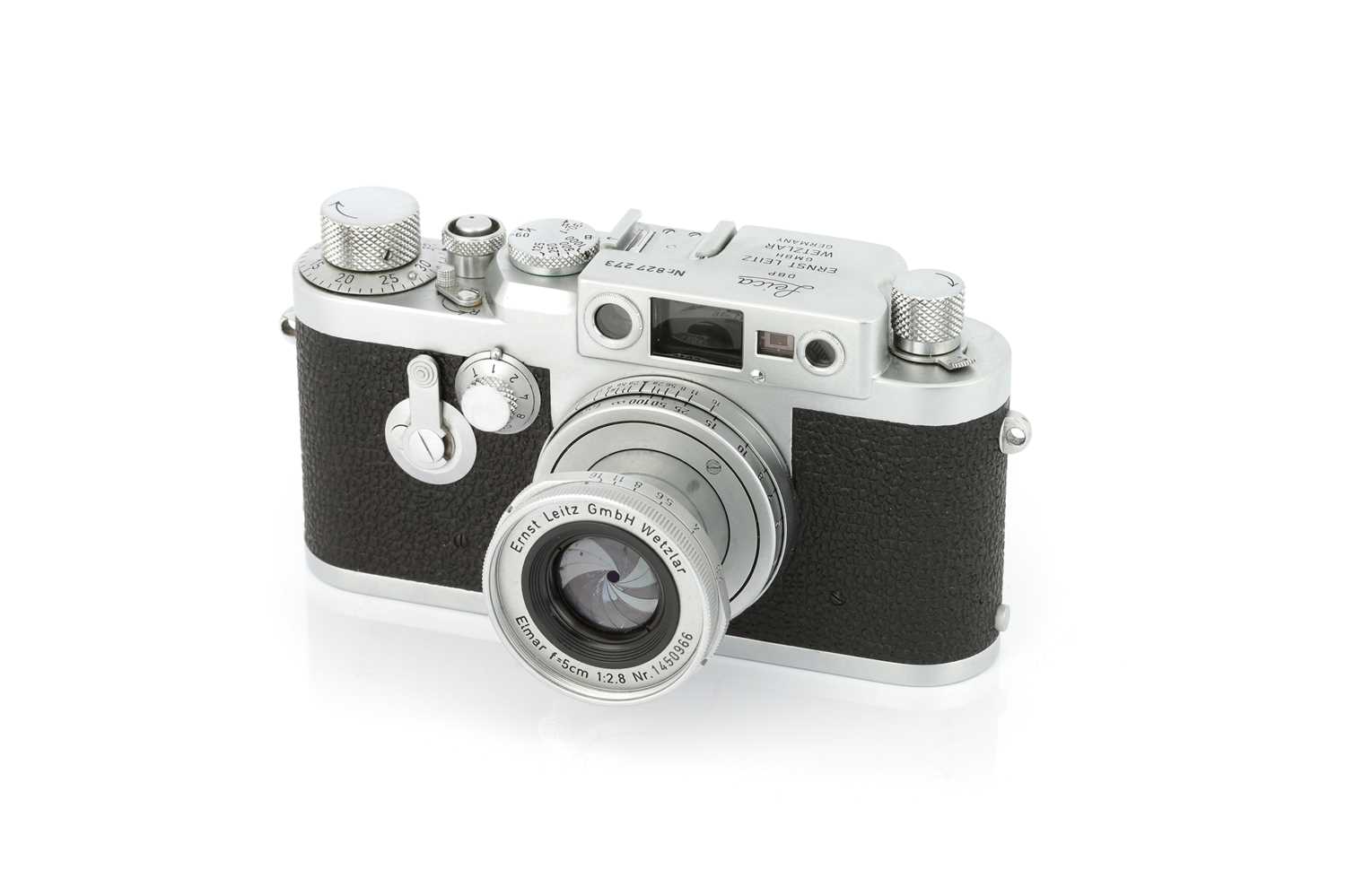 Lot 11 - A Leica IIIg Rangefinder Camera