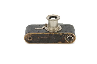 Lot 1 - A Leica I Model A Elmax Camera