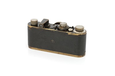 Lot 1 - A Leica I Model A Elmax Camera