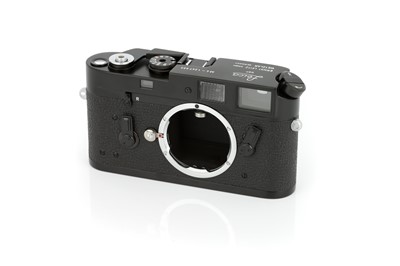 Lot 37 - A Leica M4 Rangefinder Body