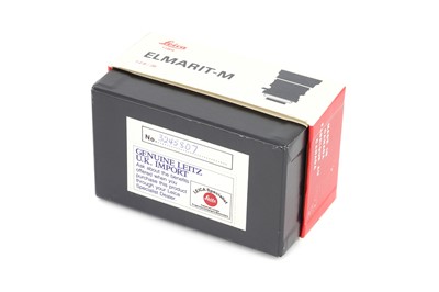 Lot 45 - A Leitz Elmarit-M f/2.8 28mm Lens