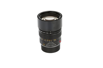 Lot 66 - A Leitz Summicron-M f/2 90mm Lens