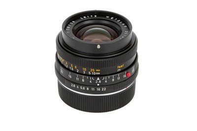 Lot 82 - A Leitz Elmarit-R f/2.8 28mm Lens