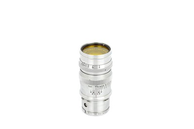 Lot 195 - A Carl Zeiss Triotar f/4 85mm Lens