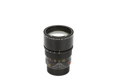 Lot 69 - A Leitz APO-Summicron-M ASPH. f/2 90mm Lens