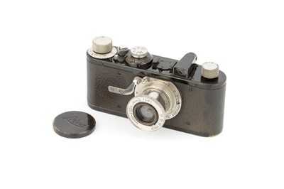 Lot 4 - A Leica Ia Close Focus Camera