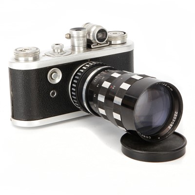 Lot 68 - A K. G. Corfield Periflex I Camera