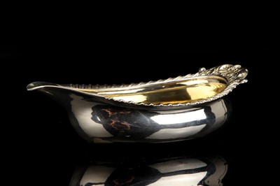 Lot 112 - A Fine Parcel-Gilt Silver Pap Boat