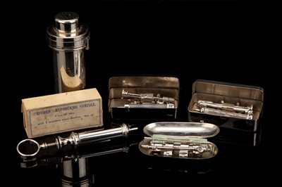Lot 124 - A Collection of Hypodermic Syringes