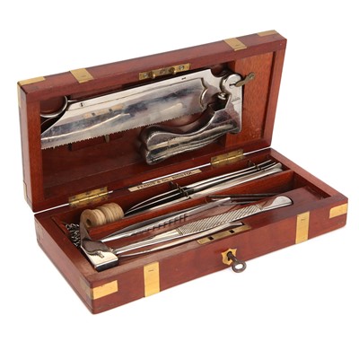 Lot 134 - A Post Mortem Set