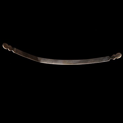 Lot 137 - A Gold Tongue Scraper