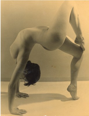 Lot 126 - JOSEF VETROVSKY (1897-1944),  Pohyb (Movement))