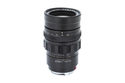Lot 77 - A Leitz Summicron f/2 90mm Lens