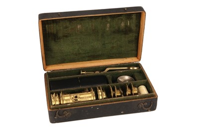 Lot 32 - A Screw-Barrel Microscope Compendium