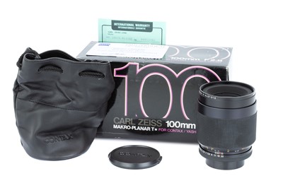 Lot 223 - A Carl Zeiss Makro-Planar T* f/2.8 100mm Lens