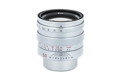 Lot 32 - A Leitz Summilux f/1.4 50mm Lens